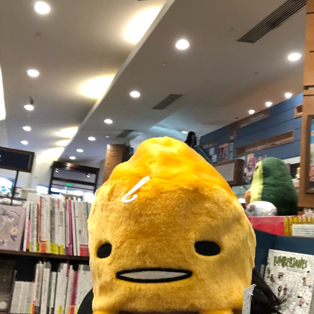 Meet your Posher, Yumi